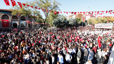 Türk Gençliği meydan okuyor